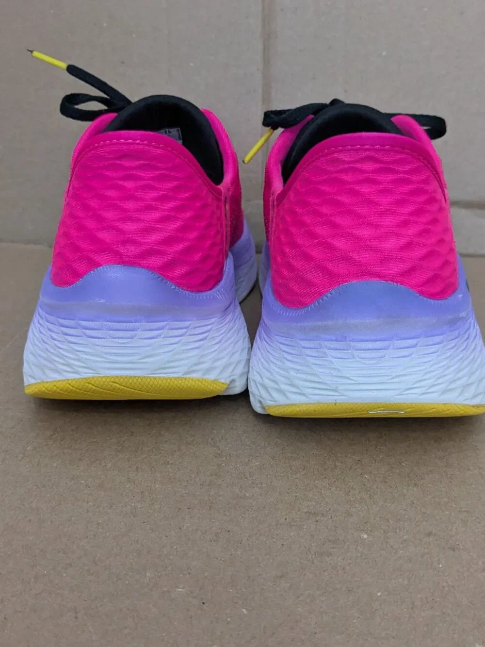 SKECHERS Max Cushioning Elite 2.0 Prevail Hands Free Slip-Ins Size 7 Pink/Purple